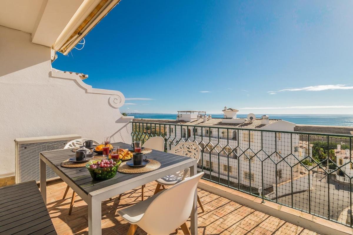 Holiday home Casa Londamba Meia