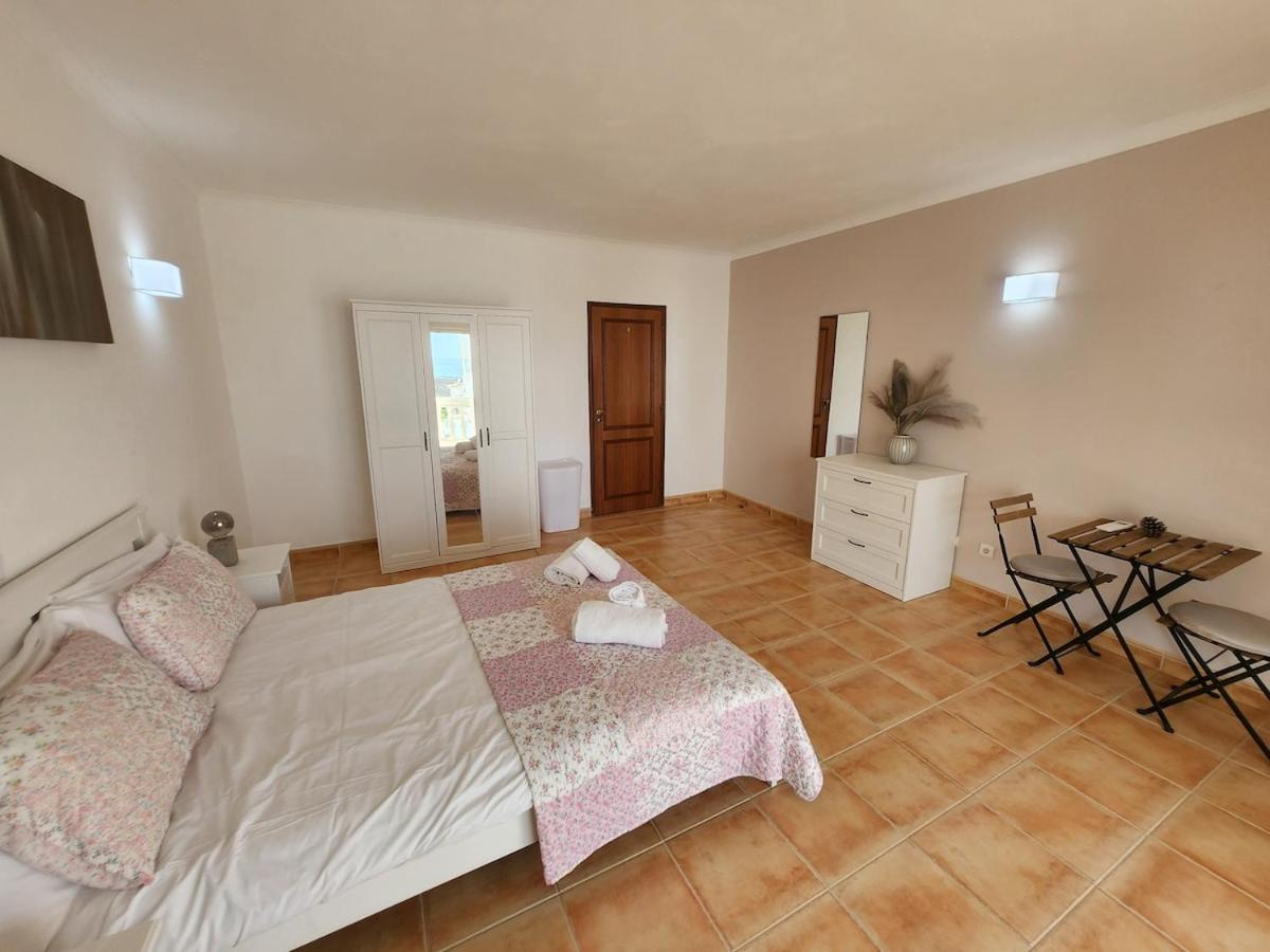 Casa Londamba Meia Lagos