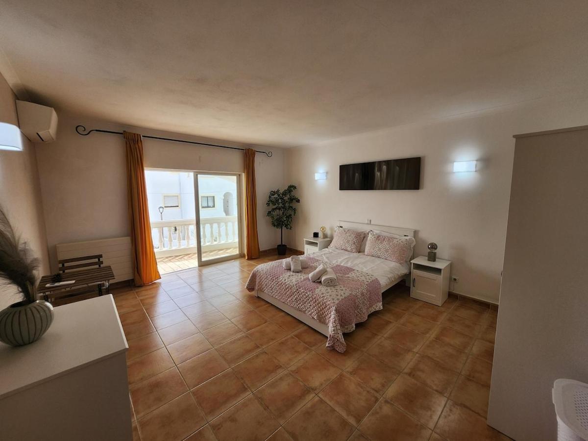 Holiday home Casa Londamba Meia Lagos