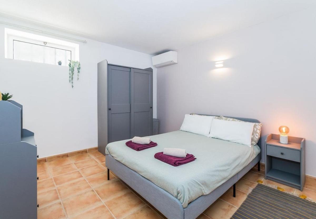 Casa Londamba Meia Holiday home Lagos